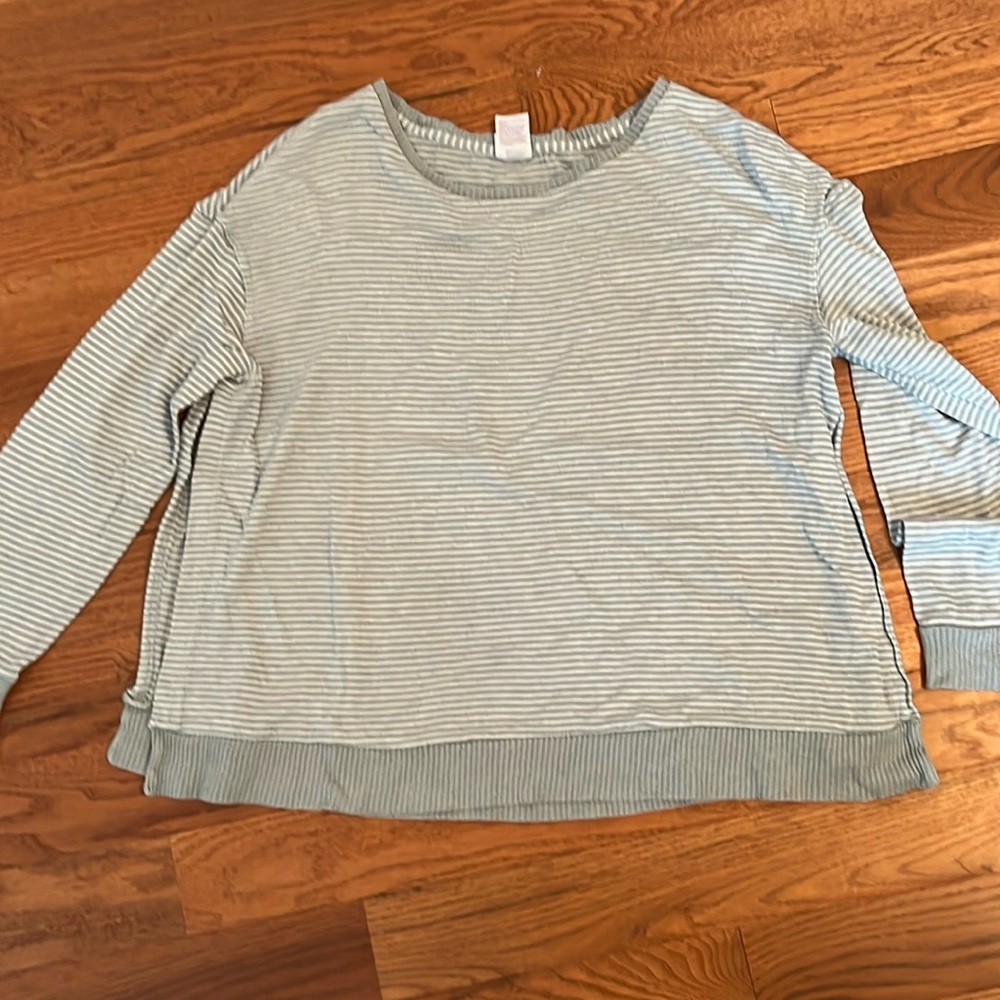 Stars Above Green and White Striped Maternity and Nursing Top Size L